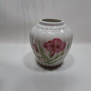Ginger Jar No Lid  Ribbed Porcelain Floral Vase White Pink Painted Decor